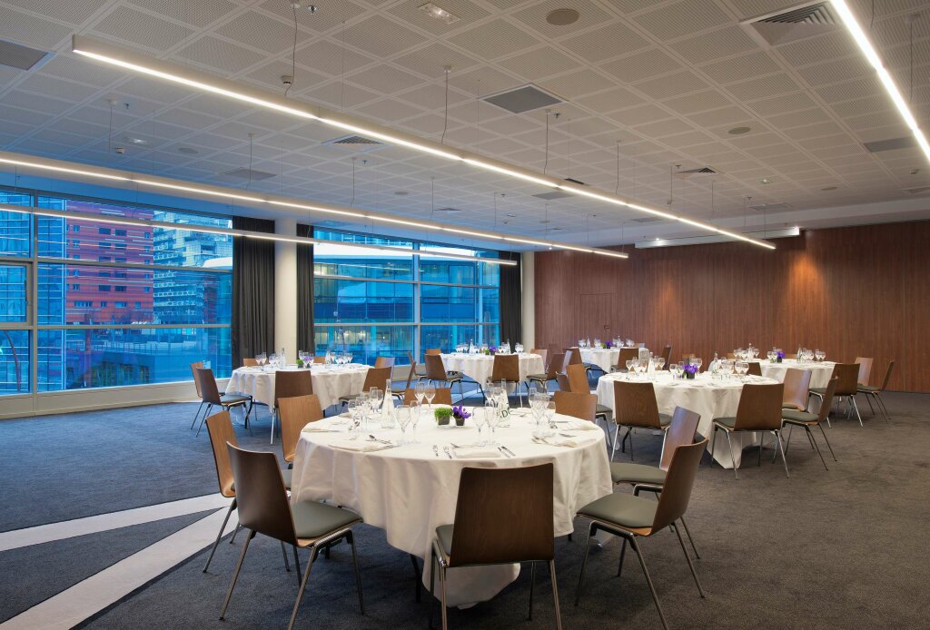 Melia Paris La Defense 11