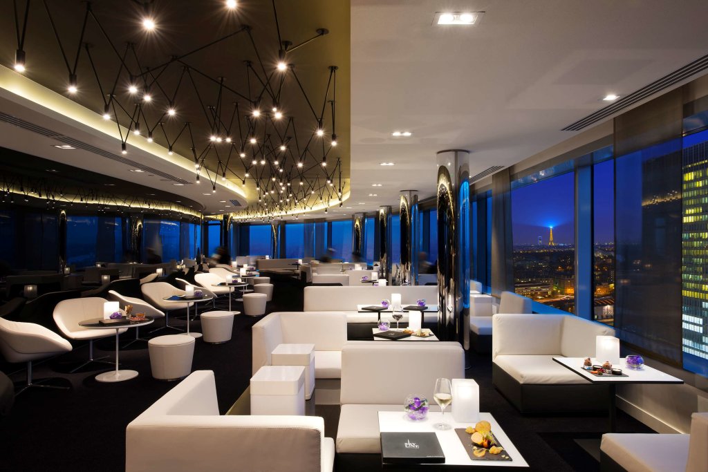 Melia Paris La Defense 16