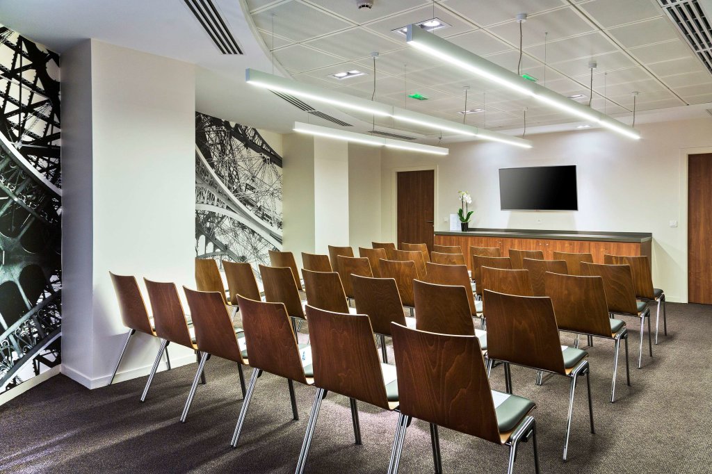 Melia Paris La Defense 8