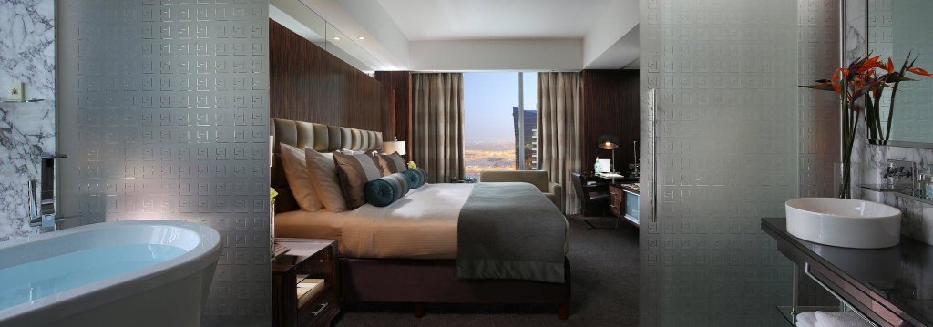 voco Bonnington Dubai, an IHG Hotel 1