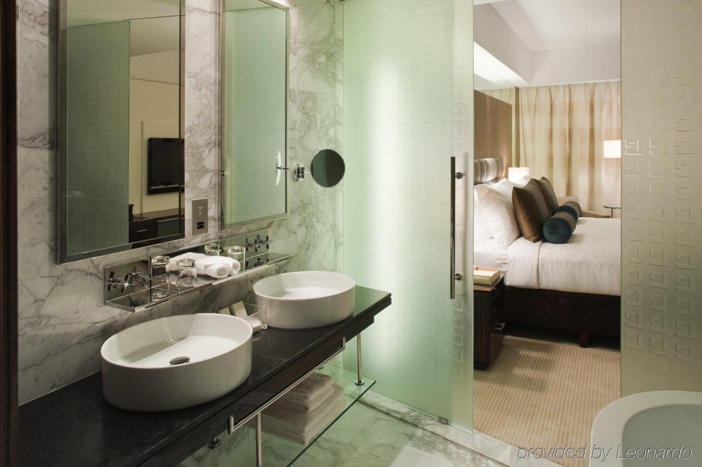 voco Bonnington Dubai, an IHG Hotel 20