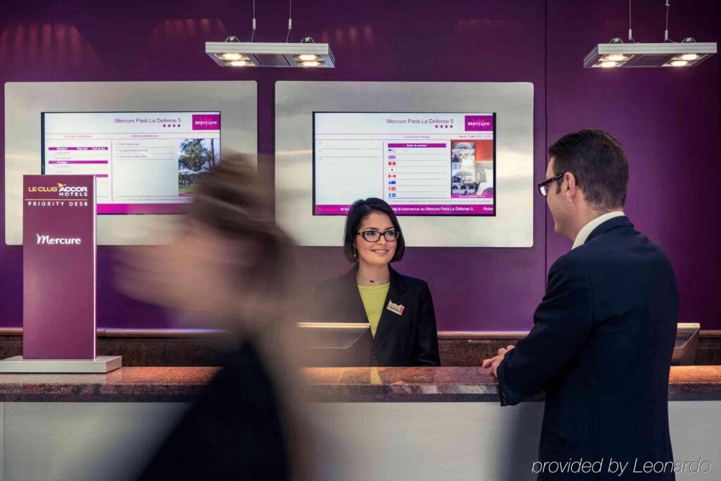Hotel Mercure Paris La Défense 13