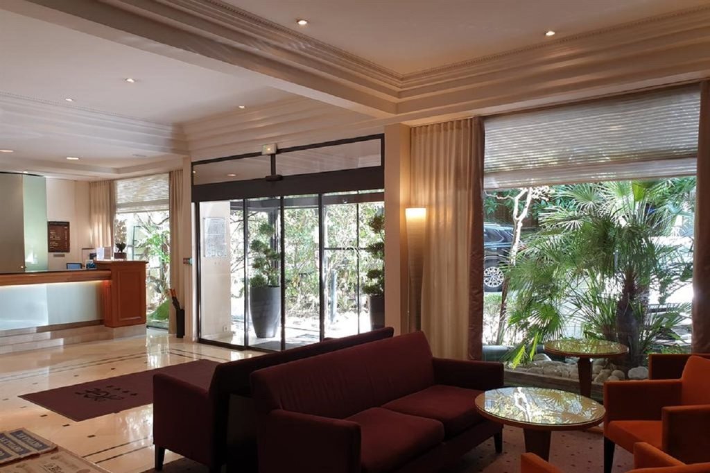Hôtel Garden Elysées 3