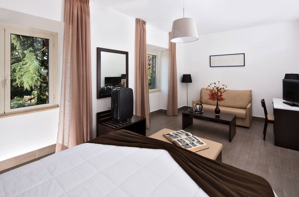 LH Hotel Excel Roma Montemario 20