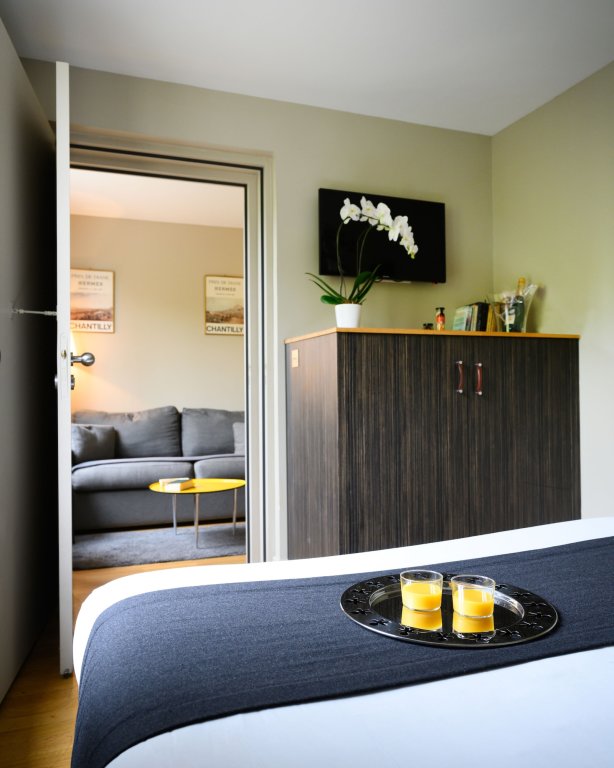 Helzear Champs Elysées Suites 17