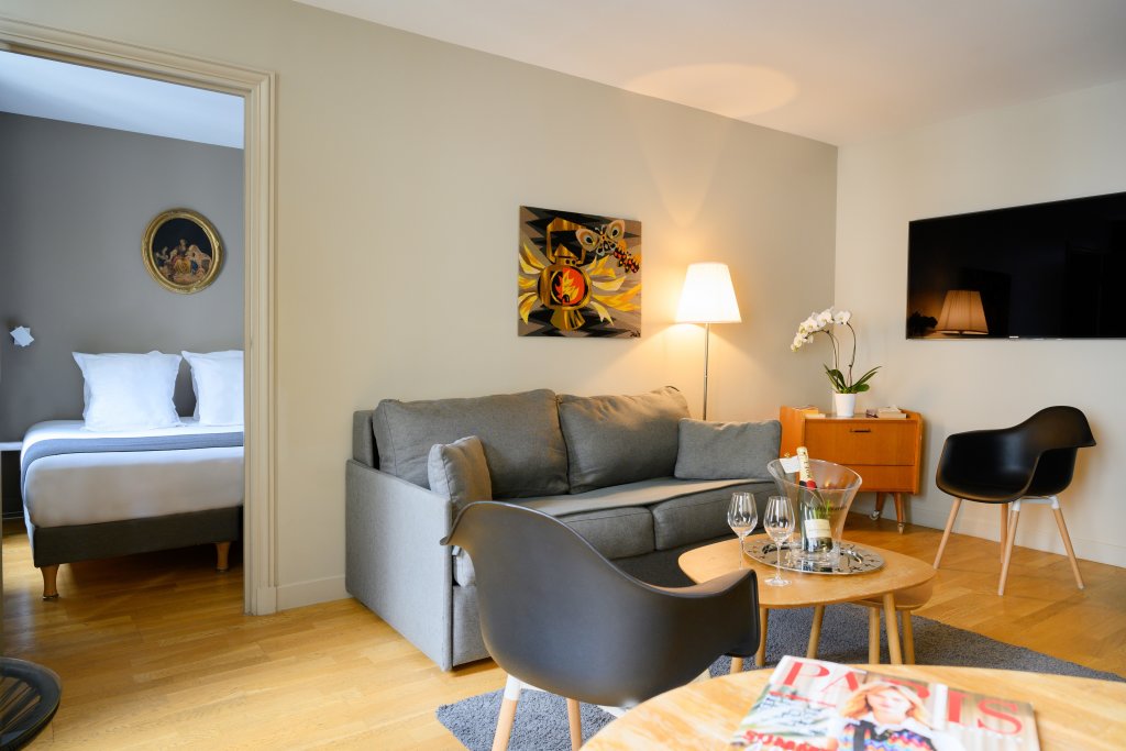 Helzear Champs Elysées Suites 21