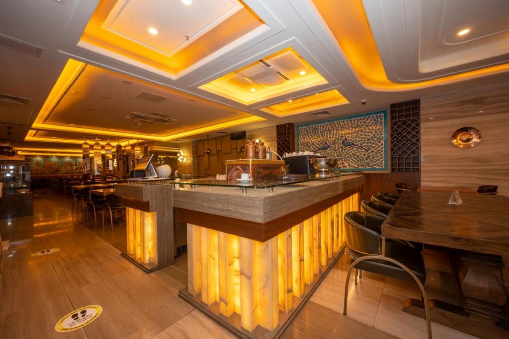 Ramada By Wyndham Istanbul Pera 7