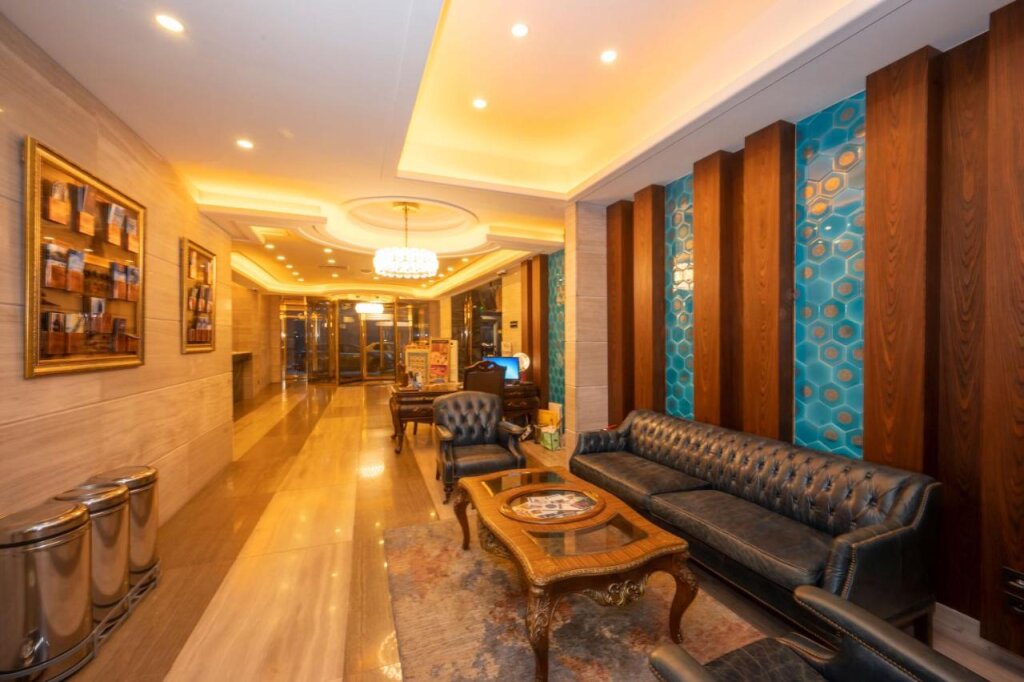 Ramada By Wyndham Istanbul Pera 9