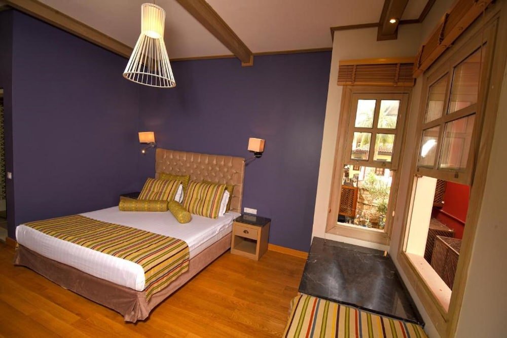 Gazetta Suites 22