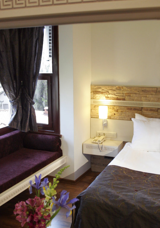 Aspen Hotel - Special Class 6