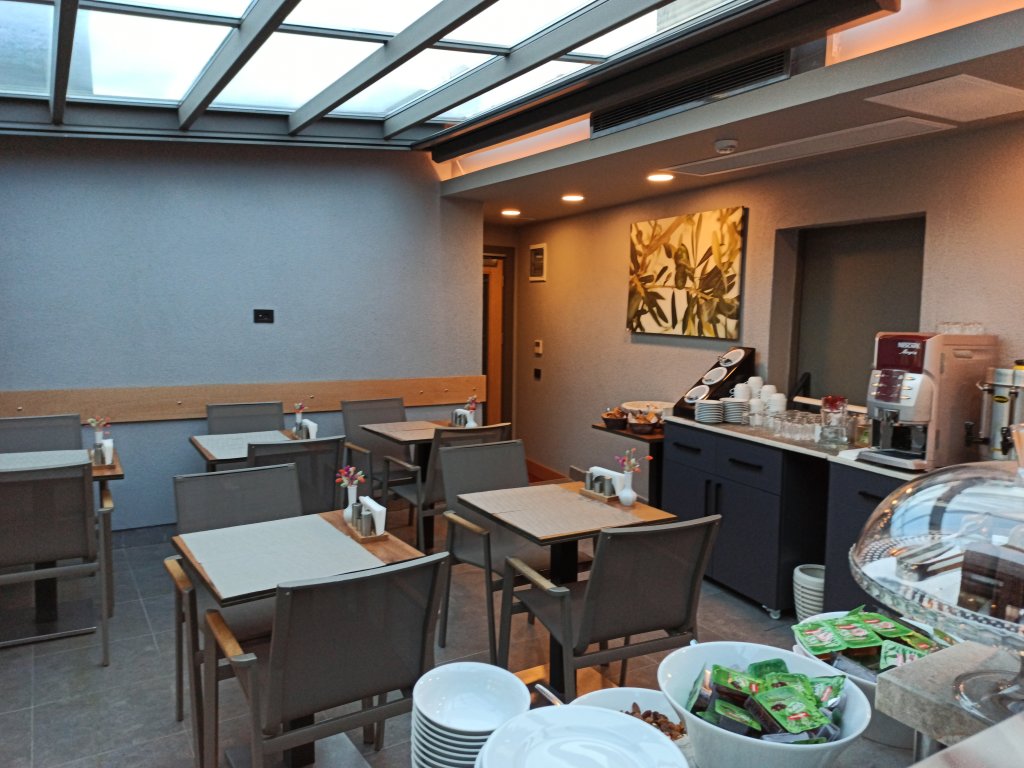 Triada Hotel Karakoy 3