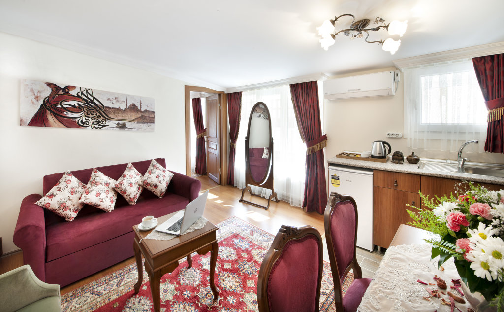 Sultan House 23