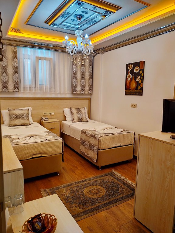 Sultan House 8