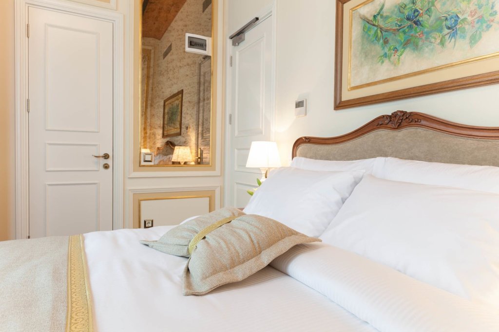 Hotel Pera Parma 19