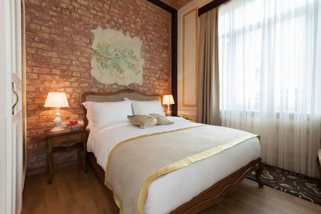 Hotel Pera Parma 4
