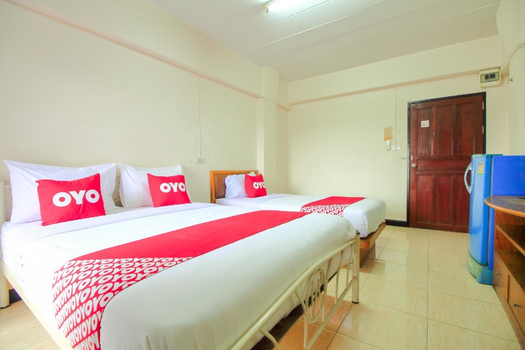 OYO 376 Ok Home Airport 19