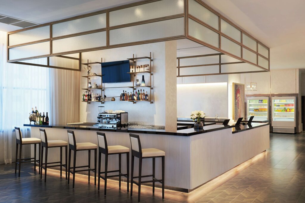 Hyatt Place Bangkok Sukhumvit 18