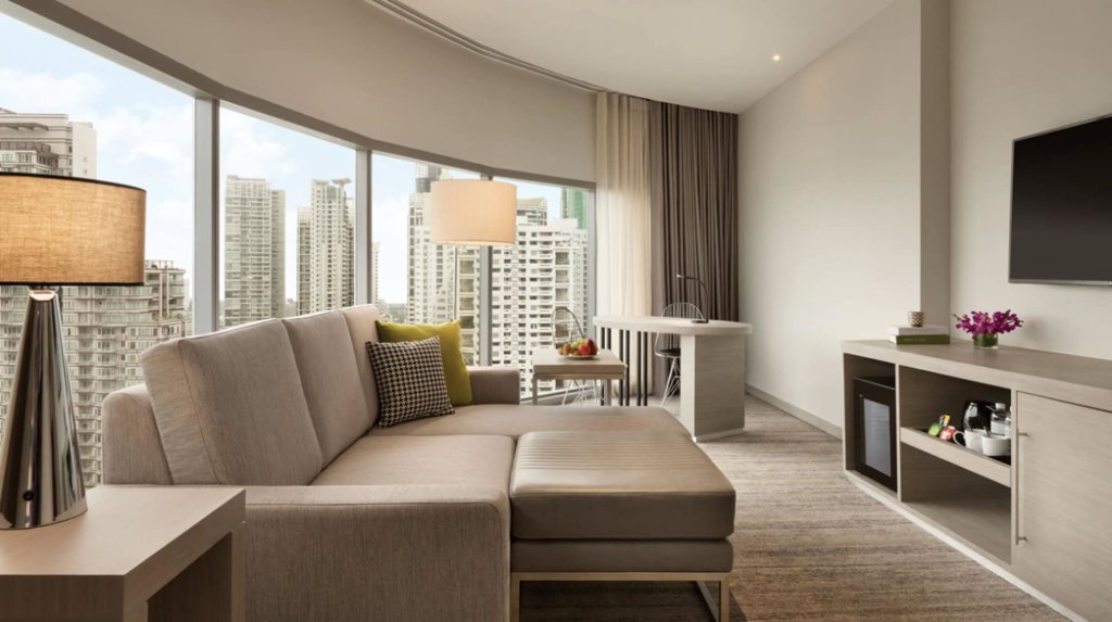 Hyatt Place Bangkok Sukhumvit 21