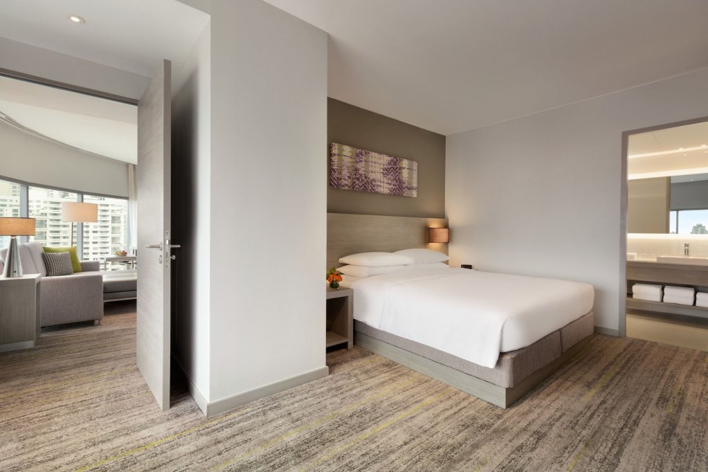 Hyatt Place Bangkok Sukhumvit 22
