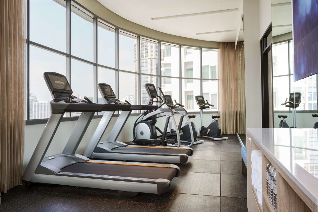 Hyatt Place Bangkok Sukhumvit 3