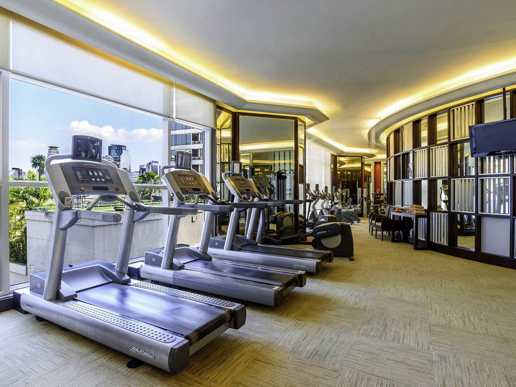Hilton Bangkok Grande Asoke 13