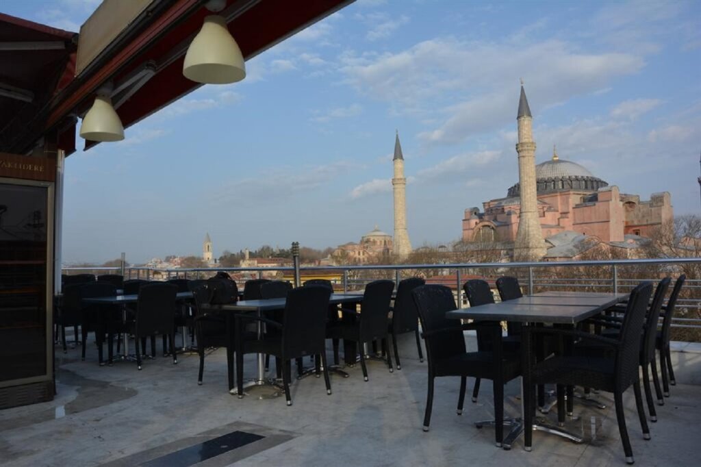 Ares Hotel Sultanahmet 4
