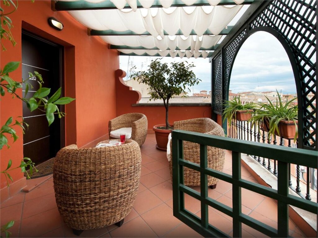 Fiume Hotel 8