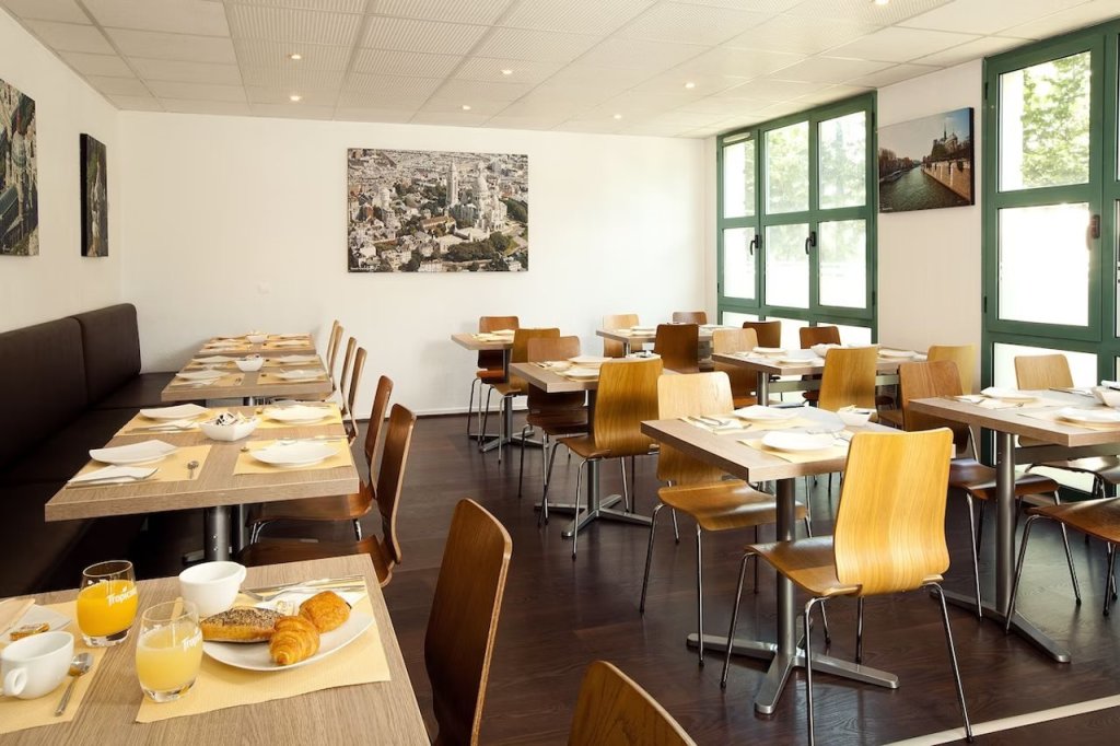 Sejours et Affaires Serris Rive Gauche 18