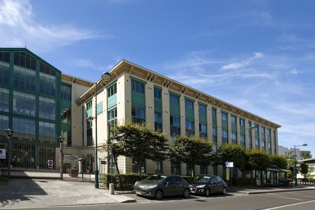Sejours et Affaires Serris Rive Gauche 9