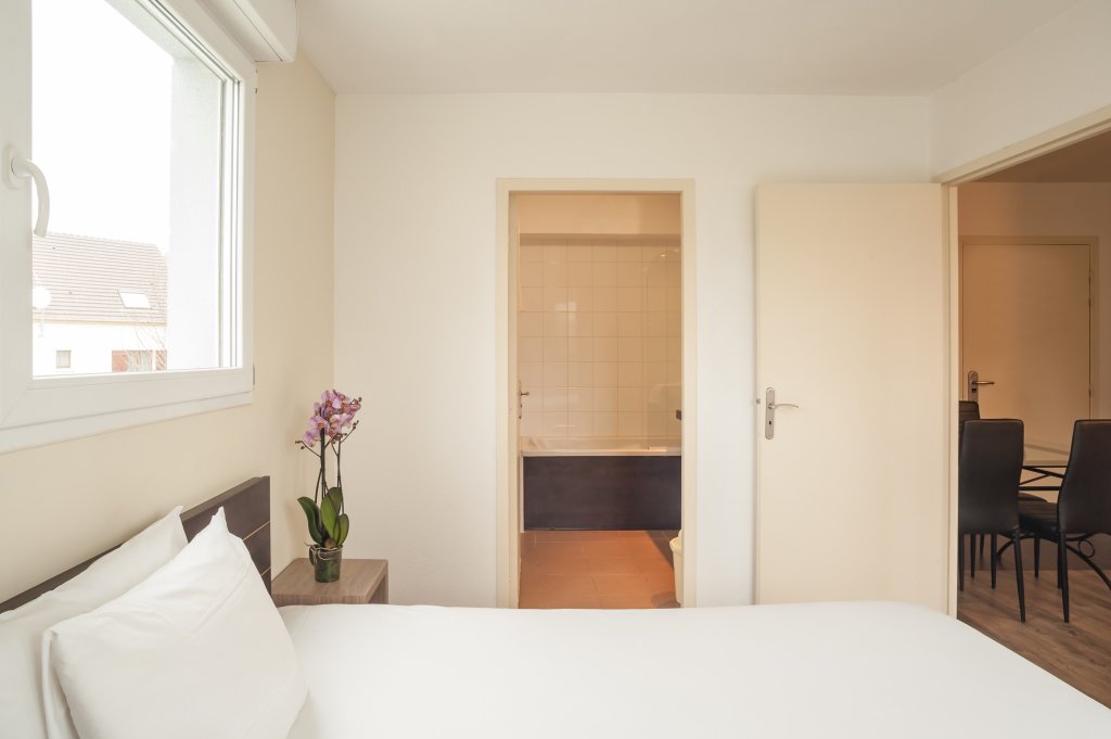 City Residence Chelles 9