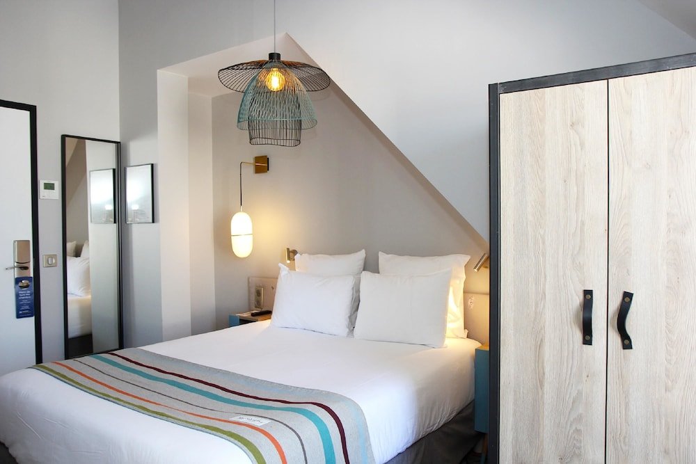 Best Western Plus Hotel Litteraire Marcel Ayme 23