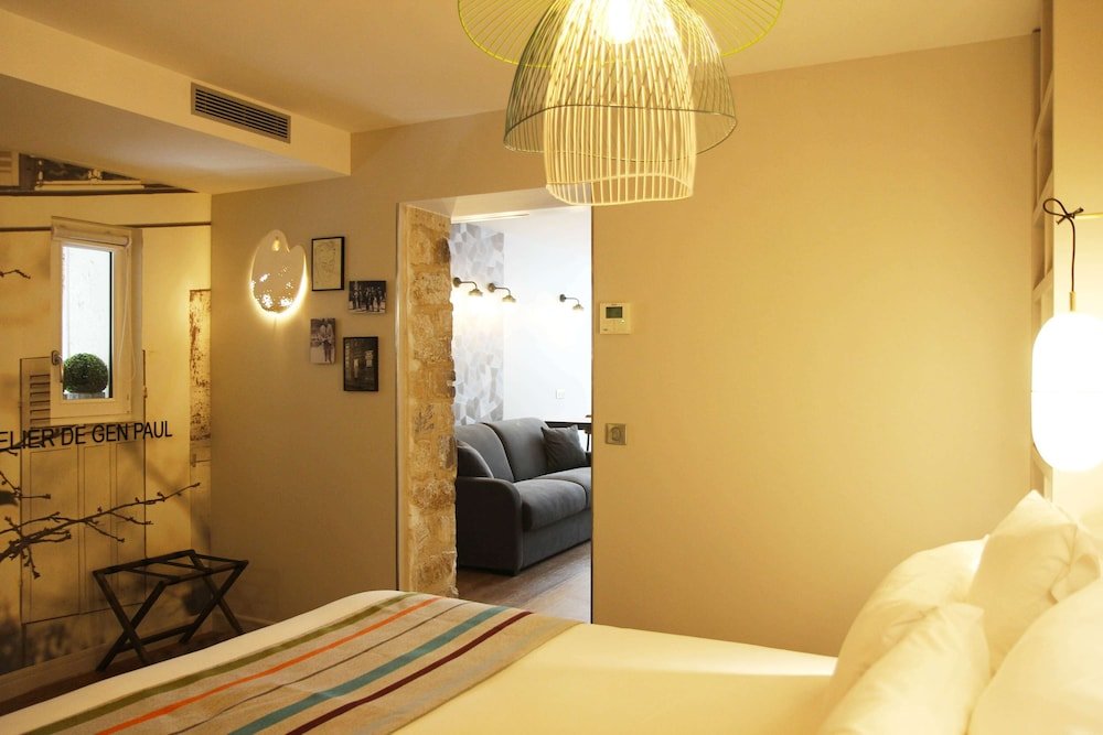 Best Western Plus Hotel Litteraire Marcel Ayme 4