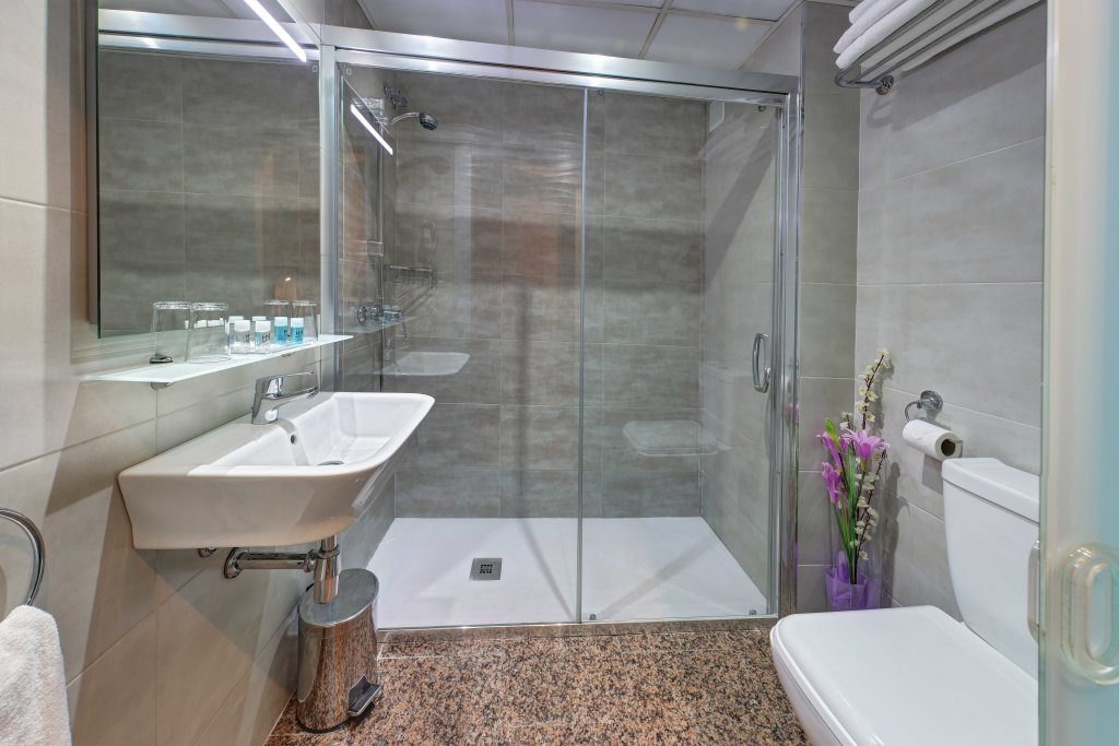 Hotel Nuevo Triunfo 10
