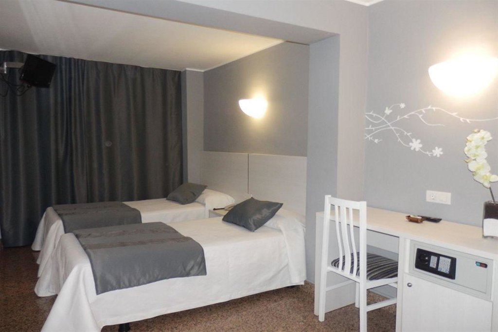 Hotel Nuevo Triunfo 22