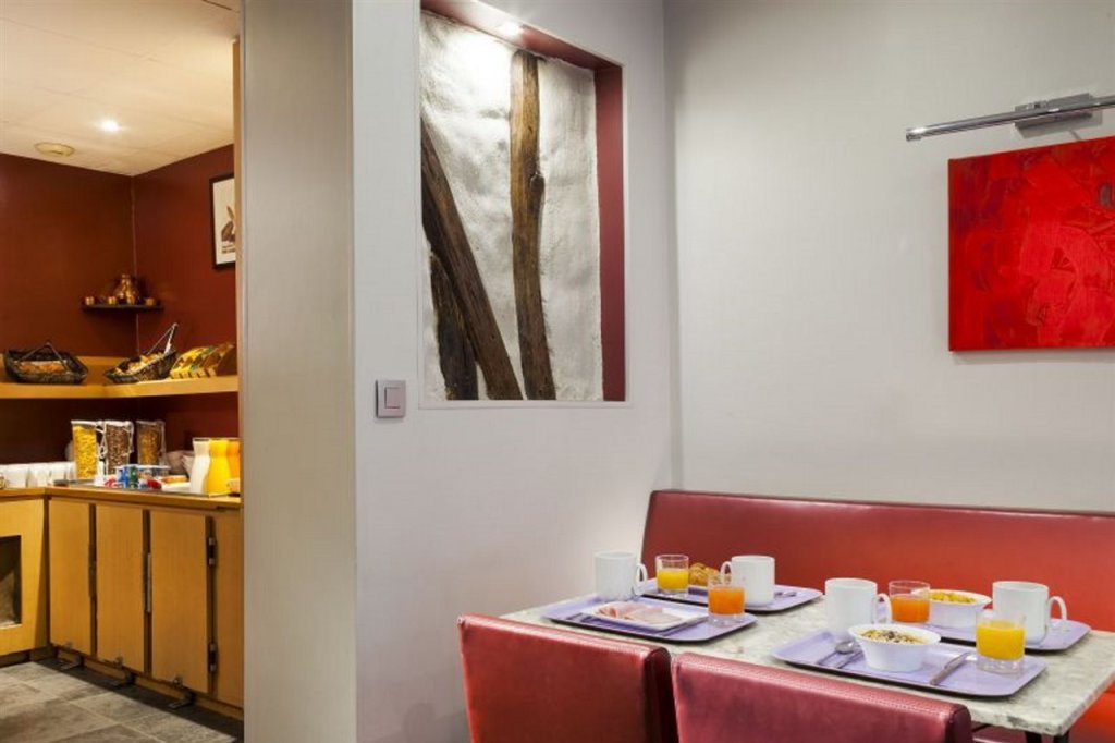 Timhotel Montmartre 16