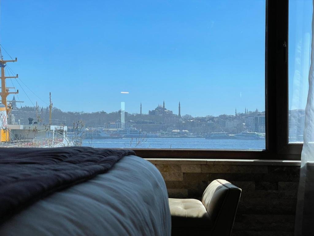 Weingart Port Hotel 5