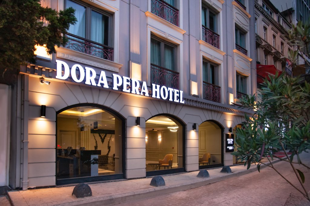 Dora Pera Hotel 11