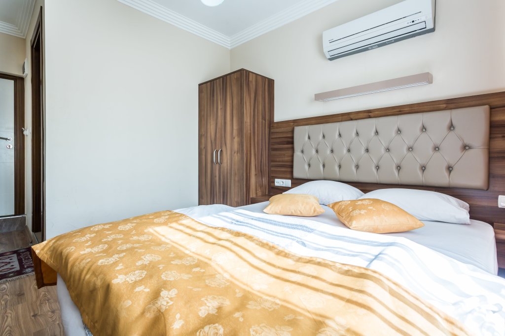 Hotel Twenty 12