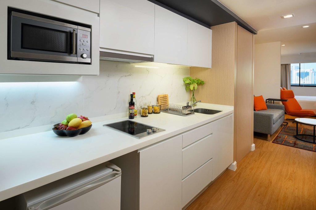 Phachara Suites Sukhumvit 15