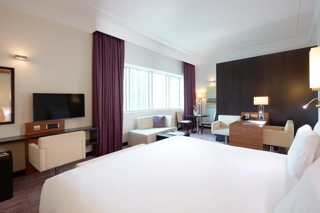 Pullman Dubai Jumeirah Lakes Towers - Hotel and Residence 15