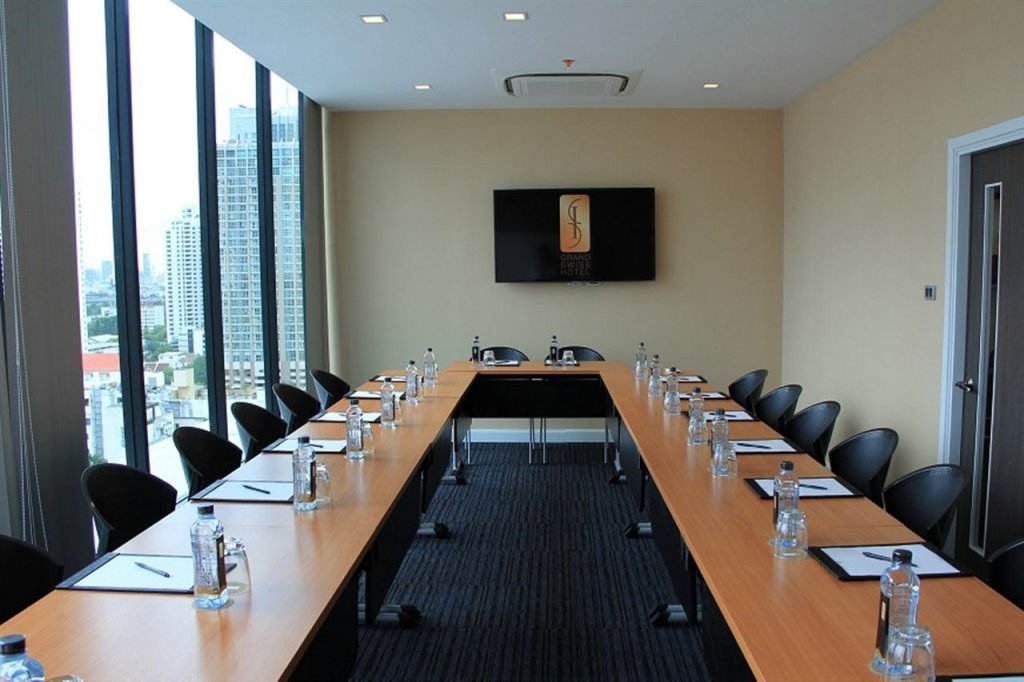 Grand Swiss Hotel Sukhumvit 11 12