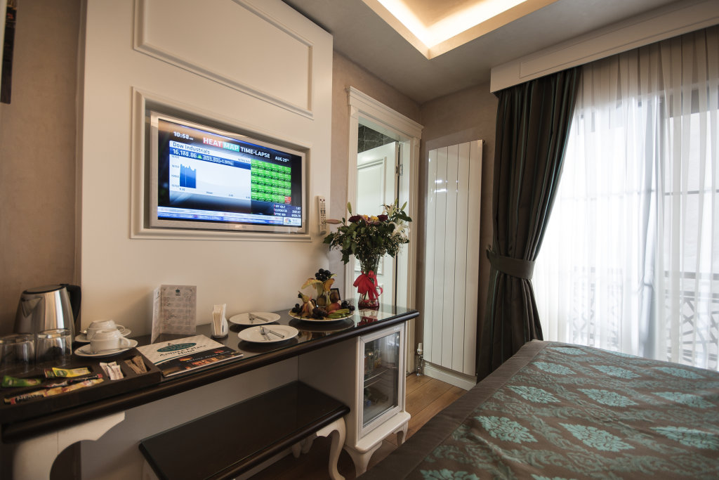 Antusa Palace Hotel & Spa 11