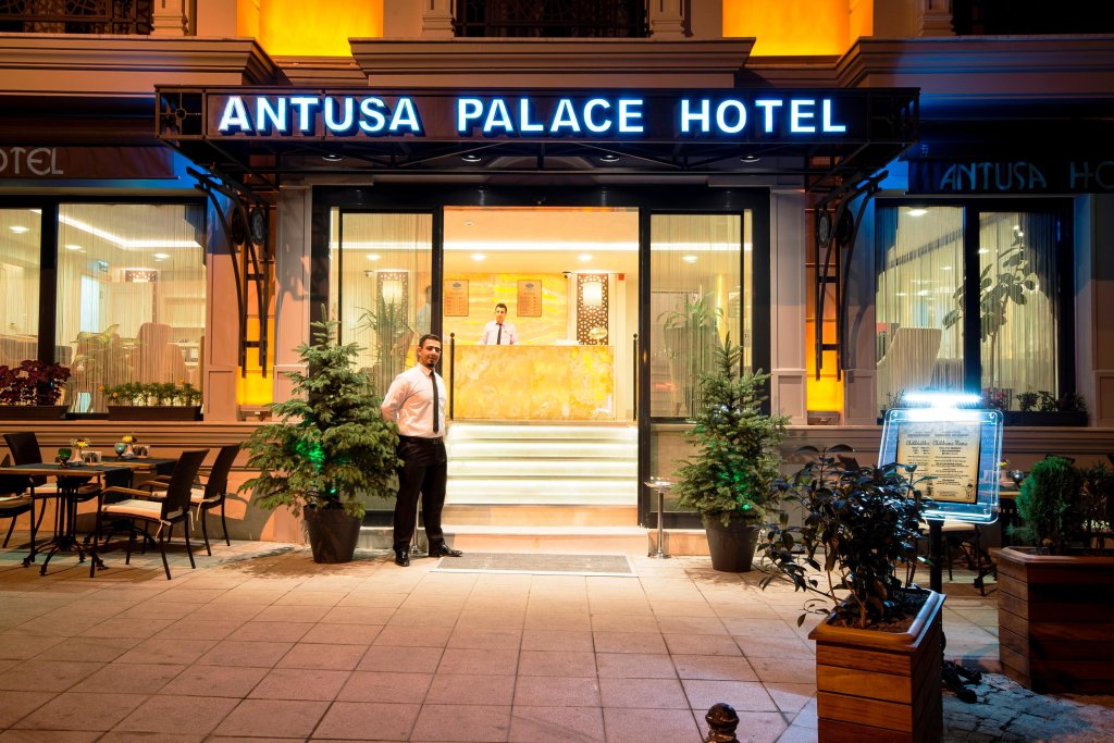 Antusa Palace Hotel & Spa 15