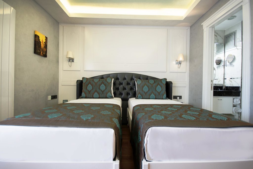 Antusa Palace Hotel & Spa 24