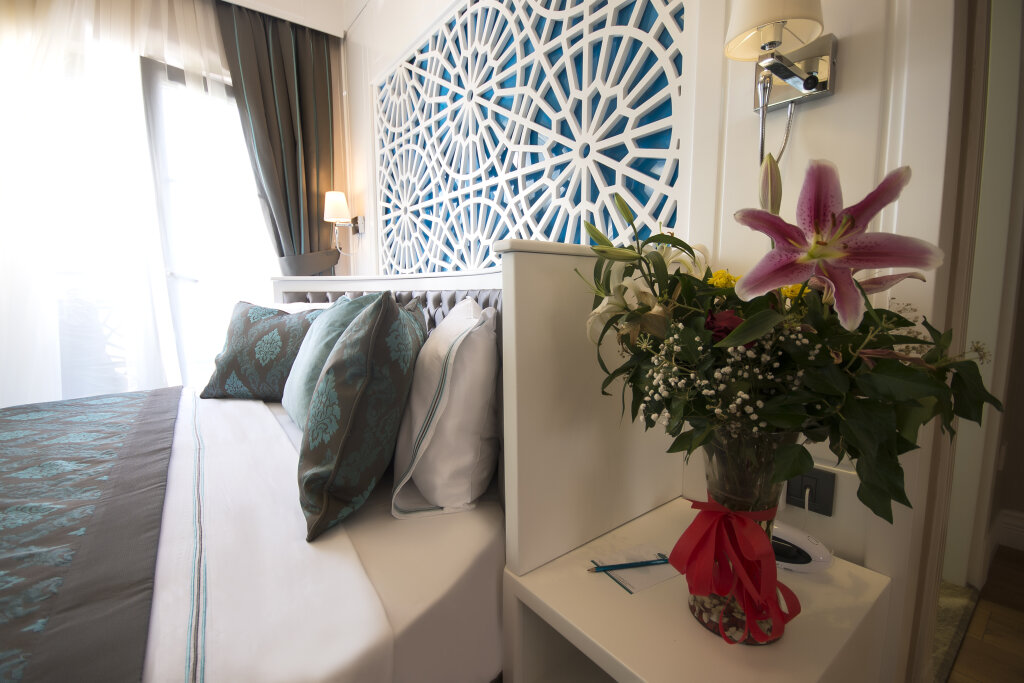 Antusa Palace Hotel & Spa 7