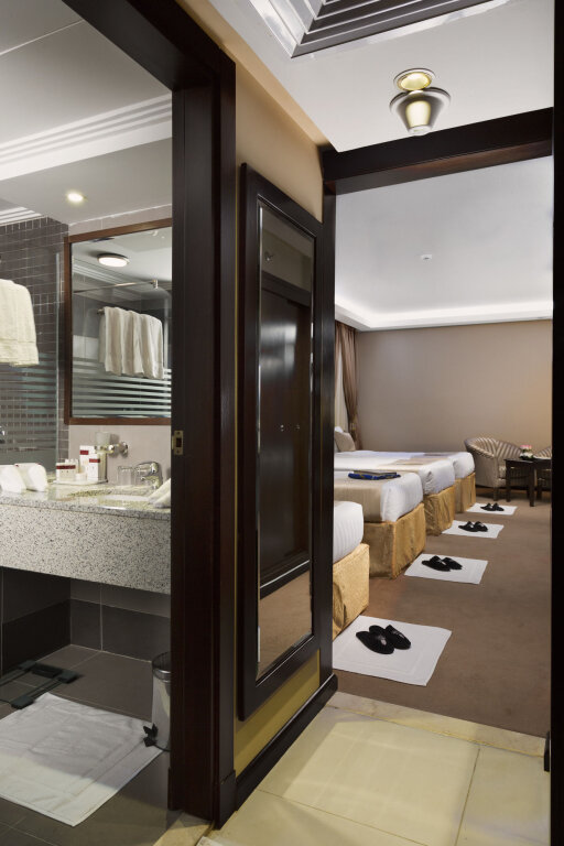 Retaj Al Rayyan Makkah Hotel 1
