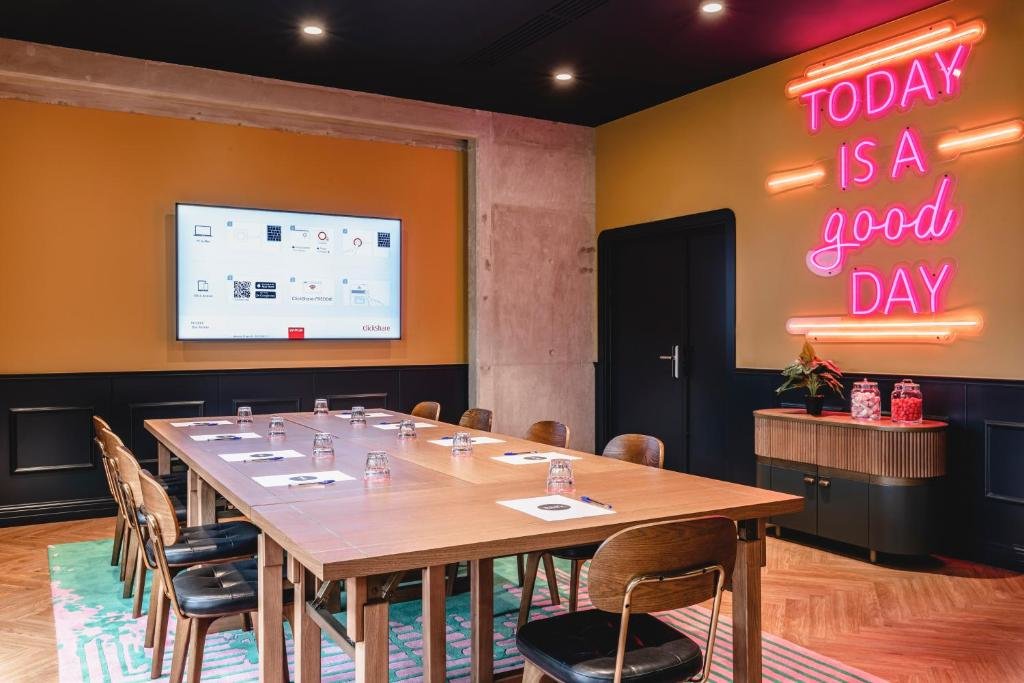 Le ReMIX Hotel 14