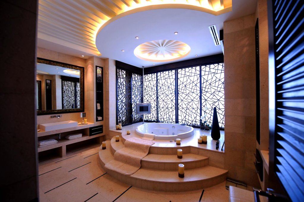 Raffles Dubai 16