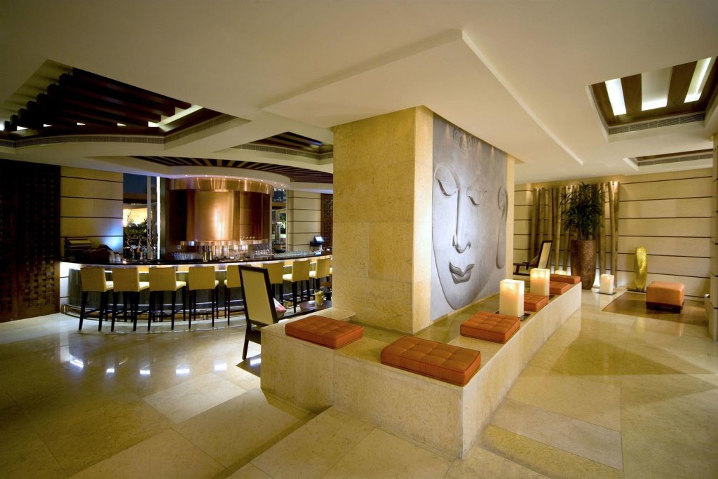 Raffles Dubai 21