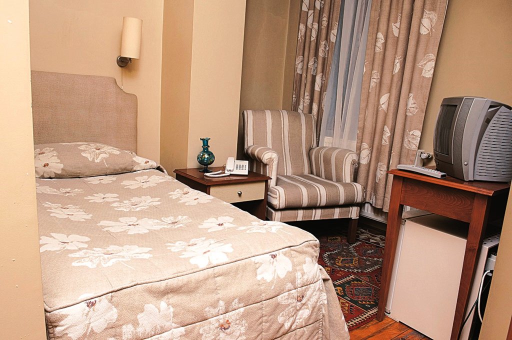 Hotel Fehmi Bey 11